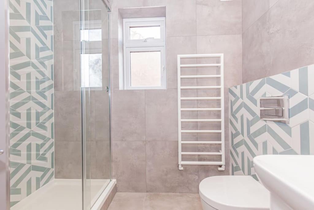 Flat 3, 161 Crescent Road - Luxury Apartment Оксфорд Екстериор снимка