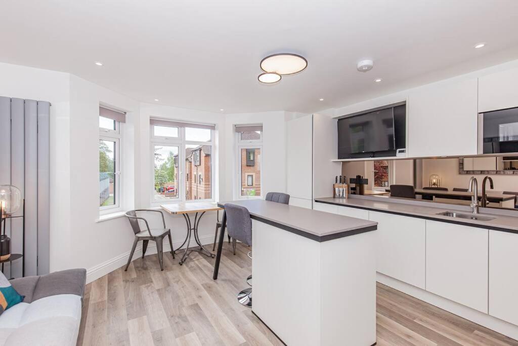 Flat 3, 161 Crescent Road - Luxury Apartment Оксфорд Екстериор снимка