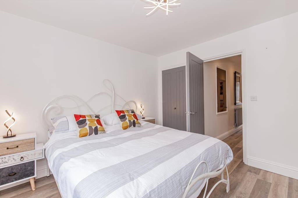 Flat 3, 161 Crescent Road - Luxury Apartment Оксфорд Екстериор снимка